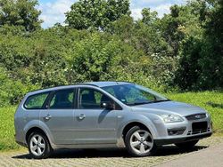 Schwarz Gebraucht 2004 Ford Focus Viva X Kombi | 3.500 € (Fairer Preis)