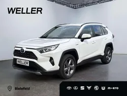 Weiss Gebraucht 2020 Toyota RAV4 Hybrid Team SUV | 31.480 € (Fairer Preis)