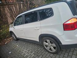 Weiß Gebraucht 2011 Chevrolet Orlando Van / Kleinbus | 3.650 € (Superpreis)