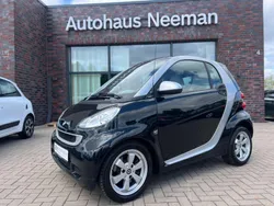 Schwarz Gebraucht 2011 Smart ForTwo Coupé Coupé | 5.940 € (Teuer)