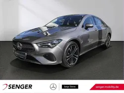 Lack mountaingrau Gebraucht 2024 Mercedes CLA250e Progressive Limousine | 34.660 € (Superpreis)