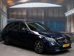 Blau Gebraucht 2019 Mercedes C160 AMG Coupé | 13.950 €