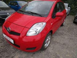Rot Gebraucht 2013 Daihatsu Charade Kleinwagen | 7.750 €