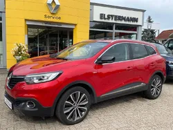 Rot Gebraucht 2018 Renault Kadjar Bose Edition SUV | 15.900 € (Fairer Preis)