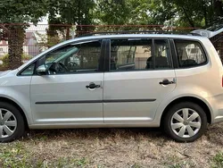 Silber Gebraucht 2011 VW Touran Van / Kleinbus | 8.999 € (Teuer)
