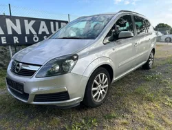 Silber Gebraucht 2006 Opel Zafira Edition Van / Kleinbus | 2.999 € (Fairer Preis)