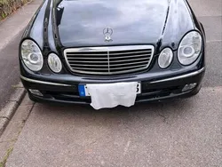 Schwarz Gebraucht 2003 Mercedes E320 Kombi | 2.599 €