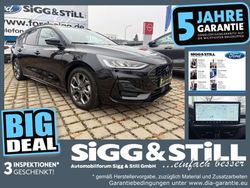 Obsidianschwarz metallic Gebraucht 2025 Ford Focus ST-Line Kombi | 21.940 € (Guter Preis)