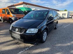 Schwarz Gebraucht 2004 VW Touran Trendline Van / Kleinbus | 2.800 € (Fairer Preis)
