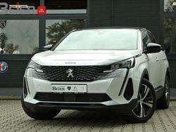 Weiß Gebraucht 2022 Peugeot 3008 Allure SUV | 26.880 € (Fairer Preis)