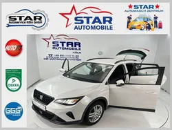 Weiß uni/dach weiß Gebraucht 2022 Seat Arona Style SUV | 15.990 € (Fairer Preis)