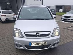 Silber Gebraucht 2009 Opel Meriva Selection Van / Kleinbus | 3.500 € (Etwas zu teuer)