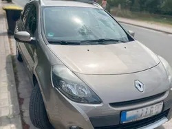 Gebraucht 2013 Renault Clio IV Limousine | 3.000 € (Guter Preis)