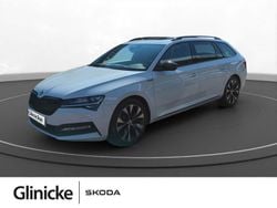 Moonweißmetallic Gebraucht 2022 Skoda Superb SportLine Kombi | 34.880 € (Etwas zu teuer)