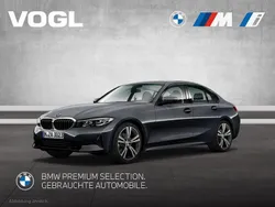 Mineralgrau Gebraucht 2022 BMW 318 Sport Line Limousine | 30.490 € (Fairer Preis)