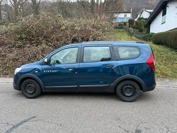 Blau Gebraucht 2018 Dacia Lodgy Stepway Van / Kleinbus | 9.900 € (Fairer Preis)