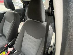 Gelb Gebraucht 2017 Ford Ka Cool & Sound Edition Limousine | 6.850 € (Guter Preis)