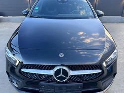 Schwarz Gebraucht 2022 Mercedes A250 Limousine | 28.500 € (Fairer Preis)