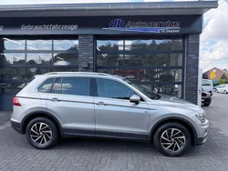 Tungsten silver metallic Gebraucht 2018 VW Tiguan Join SUV | 24.790 € (Guter Preis)