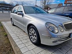 Silber Gebraucht 2004 Mercedes E270 Avantgarde Kombi | 6.250 € (Teuer)