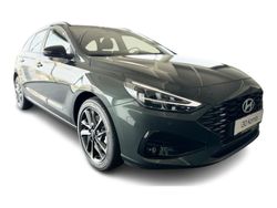 Grün Gebraucht 2024 Hyundai i30 Edition Kombi | 23.689 € (Etwas zu teuer)