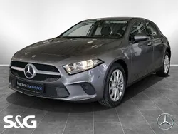Metalliclack mountaingrau Gebraucht 2021 Mercedes A250 Limousine | 25.990 € (Fairer Preis)