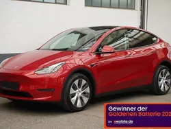 Rot Gebraucht 2022 Tesla Model Y Long Range SUV | 35.950 € (Guter Preis)