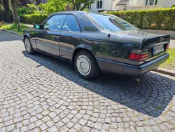 Schwarz Gebraucht 1987 Mercedes E300 Coupé | 4.900 €