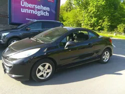 Schwarz obsidien/metallic Gebraucht 2008 Peugeot 207 Cabrio | 1.300 € (Superpreis)