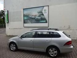 Reflexsilber metallic Gebraucht 2010 VW Golf VI Comfortline Kombi | 9.450 € (Teuer)