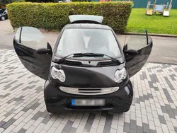 Schwarz Gebraucht 2004 Smart ForTwo Coupé Pure Coupé | 1.450 € (Fairer Preis)