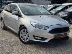 Silber Gebraucht 2015 Ford Focus Limousine | 6.990 € (Guter Preis)