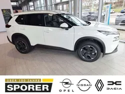 Weiß (solid white) Neu 2025 Nissan X-Trail N-Connecta SUV | 39.350 €
