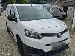 Weiß Gebraucht 2022 Toyota 4 Runner City SUV | 10.900 €