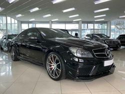 Obsidianschwarz metalliclack Gebraucht 2012 Mercedes C63 AMG AMG Coupé | 178.000 €