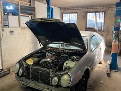 Silber Gebraucht 2001 Mercedes CLK230 Coupé | 350 € (Superpreis)