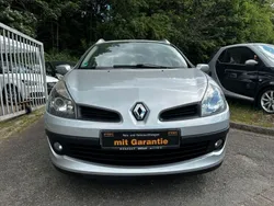 Grau Gebraucht 2008 Renault Clio II Dynamique Limousine | 1.999 € (Fairer Preis)