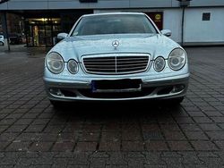 Silber Gebraucht 2004 Mercedes 220 Limousine | 4.700 € (Fairer Preis)