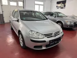Silber Gebraucht 2005 VW Golf V Trendline Kleinwagen | 4.900 € (Teuer)