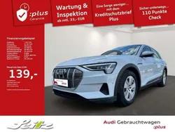 Gletscherweiß metallic Gebraucht 2022 Audi e-tron Comfort SUV | 30.790 € (Fairer Preis)