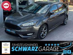 Grau Gebraucht 2018 Ford Focus ST-Line Limousine | 12.990 € (Fairer Preis)