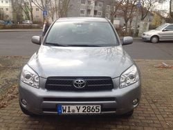 Grün metallic Gebraucht 2006 Toyota RAV4 Executive SUV | 10.800 € (Teuer)