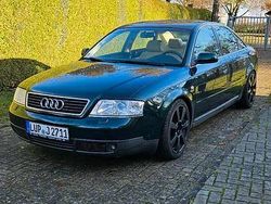 Grün Gebraucht 1999 Audi A6 Limousine | 2.950 € (Fairer Preis)