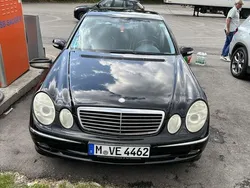 Schwarz Gebraucht 2005 Mercedes E200 Limousine | 7.500 € (Etwas zu teuer)