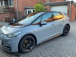 Grau Gebraucht 2021 VW ID.3 Pure Kleinwagen | 19.500 € (Fairer Preis)