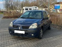 Violet Gebraucht 2002 Renault Clio II Kleinwagen | 1.890 € (Guter Preis)