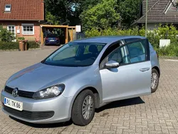 Silber Gebraucht 2011 VW Golf VI Limousine | 3.750 € (Etwas zu teuer)