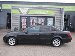 Obsidianschwarz metalliclack Gebraucht 2011 Mercedes E220 Limousine | 7.190 € (Superpreis)