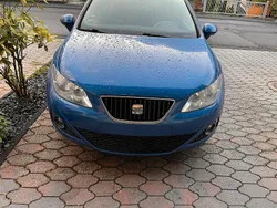 Blau Gebraucht 2011 Seat Ibiza Coupé | 2.399 € (Fairer Preis)