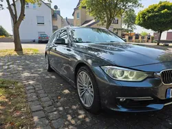 Grau Gebraucht 2014 BMW 328 Luxury Line Kombi | 12.500 € (Fairer Preis)